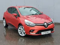 Used Renault Clio IV Iconic 90 HP (66 kW) 2018 Red Hatchback