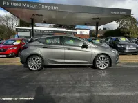 Used Vauxhall Astra SRi 150 HP (110 kW) 2019 Grey Hatchback