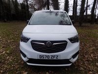 Used Vauxhall Combo Sportive 100 HP (73 kW) 2020 White MPV