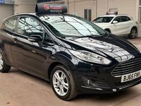 Used Ford Fiesta Zetec 82 HP (60 kW) 2015 Black Hatchback