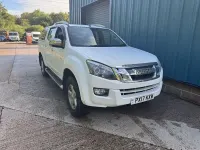 Used Isuzu Pick up 161 HP (118 kW) 2017 White Pickup