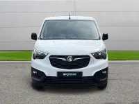 Used Vauxhall Combo 98 kW (134 HP) 2025 White MPV