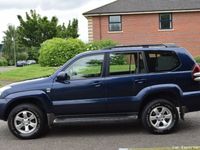 Usado Toyota Land Cruiser 173 HP (127 kW) 2007 SUV