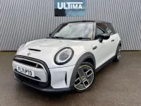 Usado Mini Cooper SE Hatch 33 kW (45 CV) 2021 Plateado Utilitario