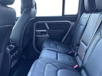 Usado Land Rover Defender HSE Dynamic 300 HP (220 kW) 2024 Prateado Carrinha