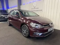 Used VW Golf VII SE 115 HP (84 kW) 2017 Red Hatchback