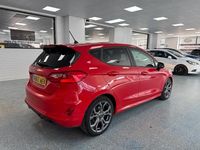 Used Ford Fiesta ST-Line 100 HP (73 kW) 2018 Red Hatchback
