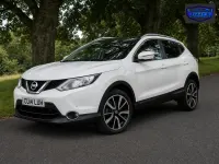 Used Nissan Qashqai Tekna 110 HP (80 kW) 2014 White SUV