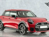 Używany Mini Cooper Hatch 113 kW (154 KM) 2025 Czerwony Hatchback