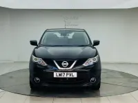 Używany Nissan Qashqai Acenta 115 KM (84 kW) 2017 Czarny SUV