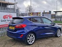 Used Ford Fiesta Titanium 125 HP (91 kW) 2018 Blue Hatchback