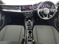 Used Audi A1 Design 95 HP (69 kW) 2023 White SUV