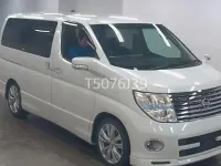 Used Nissan Elgrand 2007 White