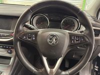 Used Vauxhall Astra Business Edition 110 HP (80 kW) 2020 Black Hatchback