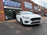 Used Ford Focus ST-Line X 125 HP (91 kW) 2020 White Hatchback