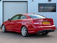 Used Mercedes C180 Sport Edition 156 HP (114 kW) 2015 Red Coupe