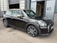 Used Mini Cooper Exclusive 136 HP (100 kW) 2021 Black Hatchback