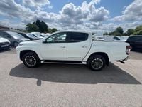 Used Mitsubishi L200 150 HP (110 kW) 2020 White Pickup