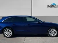 Usado Audi A4 Comfort 150 CV (110 kW) 2022 Azul Familiar