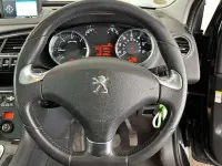 Used Peugeot 3008 Allure 120 HP (88 kW) 2016 Black Estate