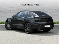 Used Porsche Macan 469 kW (639 HP) 2025 Black SUV