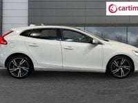 Used Volvo V40 R-Design 122 HP (89 kW) 2019 White Hatchback