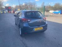 Używany Mazda 2 105 KM (77 kW) 2015 Szary Hatchback