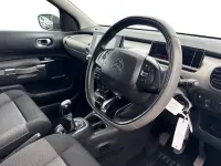 Used Citroën C4 Cactus Flair 110 HP (80 kW) 2016 White Hatchback