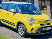 Używany Fiat 500L Trekking 105 KM (77 kW) 2014 Biały Minivan