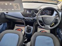 Used Hyundai i10 SE 64 HP (47 kW) 2014 Blue Hatchback