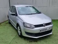 Usado VW Polo S 2013 Prateado Citadino
