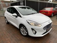 Used Ford Fiesta Zetec 100 HP (73 kW) 2018 White Hatchback