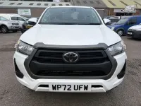 Usado Toyota HiLux Active 150 HP (110 kW) 2023 Branco Pickup