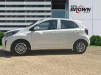 Used Kia Picanto 2023 White Hatchback