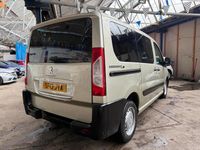 Used Peugeot TePee Comfort 2013 Gold MPV