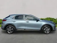Usado Kia XCeed 2025 Plateado SUV