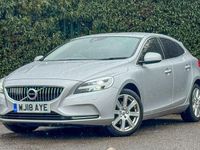 Usado Volvo V40 Inscription 152 HP (111 kW) 2018 Prateado Citadino