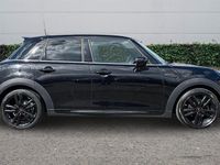 Usado Mini Cooper Hatch 136 HP (100 kW) 2022 Preto Citadino