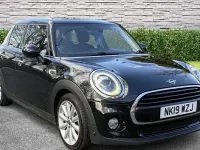 Usado Mini Cooper Classic 136 HP (100 kW) 2019 Preto Citadino