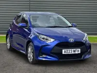 Used Toyota Yaris 116 HP (85 kW) 2023 Blue Hatchback