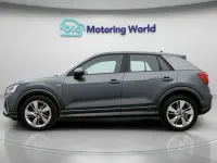 Usado Audi Q2 S-Line 148 CV (108 kW) 2023 Gris SUV