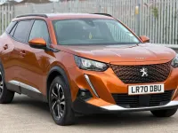 Used Peugeot 2008 Allure 100 kW (136 HP) 2020 Orange SUV