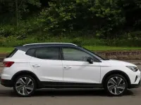 Used Seat Arona FR 108 HP (79 kW) 2023 White SUV