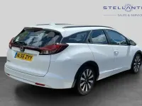 Used Honda Civic SE Plus 140 HP (102 kW) 2016 White Estate
