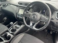 used Nissan Qashqai i 1.3 Dig T Acenta Premium SUV