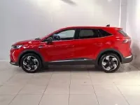 Używany Renault Symbioz Techno 140 KM (102 kW) 2025 Czerwony SUV