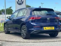 Used VW Golf VIII Life 130 HP (95 kW) 2024 Blue Hatchback