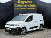 Used Citroën Berlingo 100 HP (73 kW) 2022 White MPV