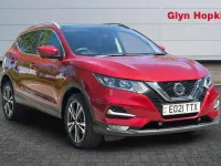 Used Nissan Qashqai N-Connecta 158 HP (116 kW) 2021 Red SUV