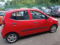 Used Hyundai i10 Classic 77 HP (56 kW) 2010 Red Hatchback